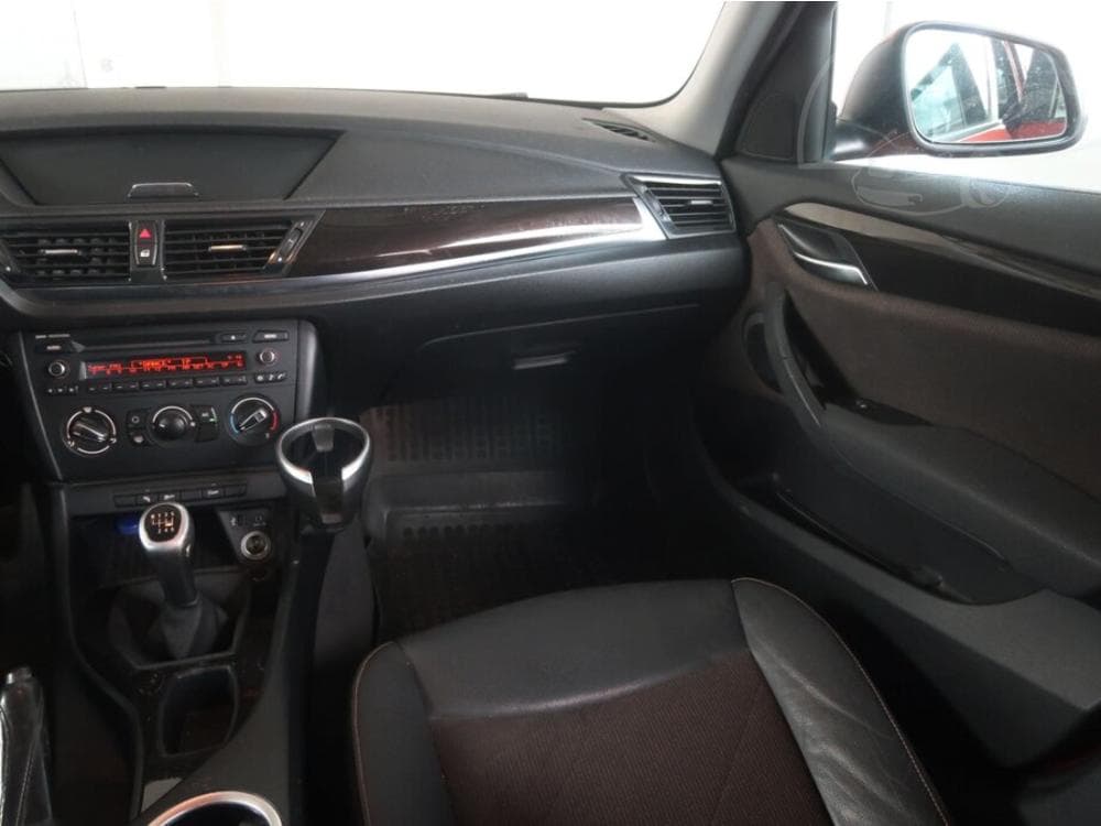 2014 BMW X1 - 8