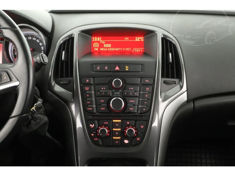 2013 Opel ASTRA - 9