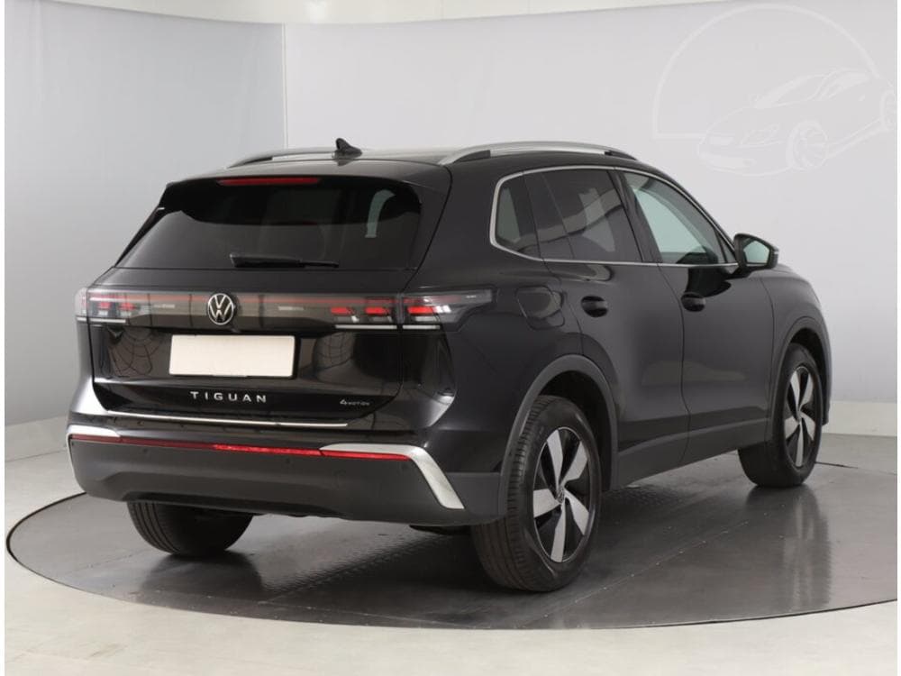 2024 Volkswagen TIGUAN - 13