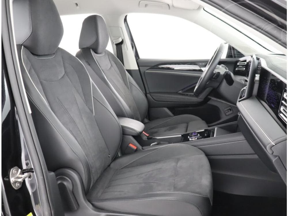 2024 Volkswagen TIGUAN - 25