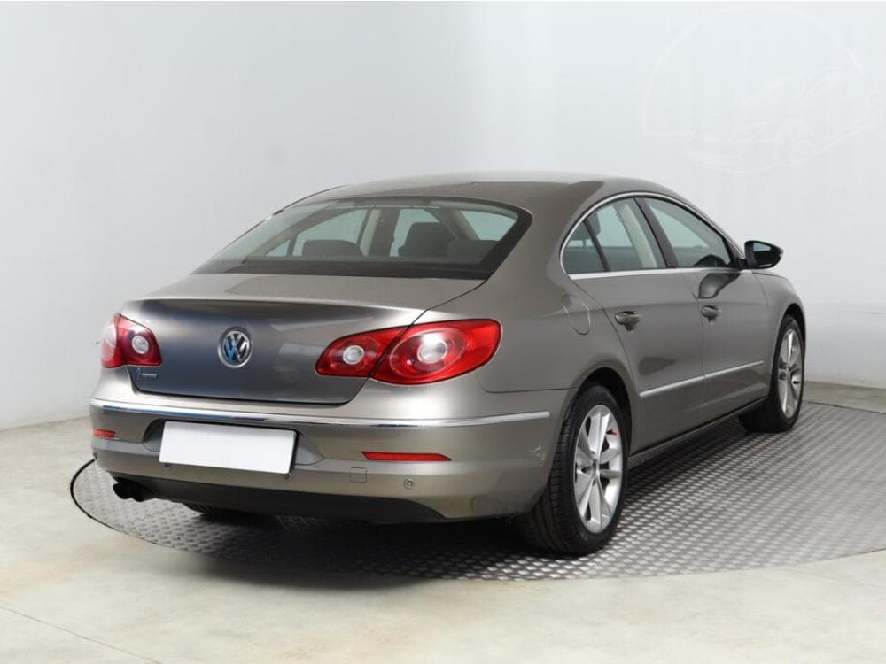 2009 Volkswagen PASSAT - 5