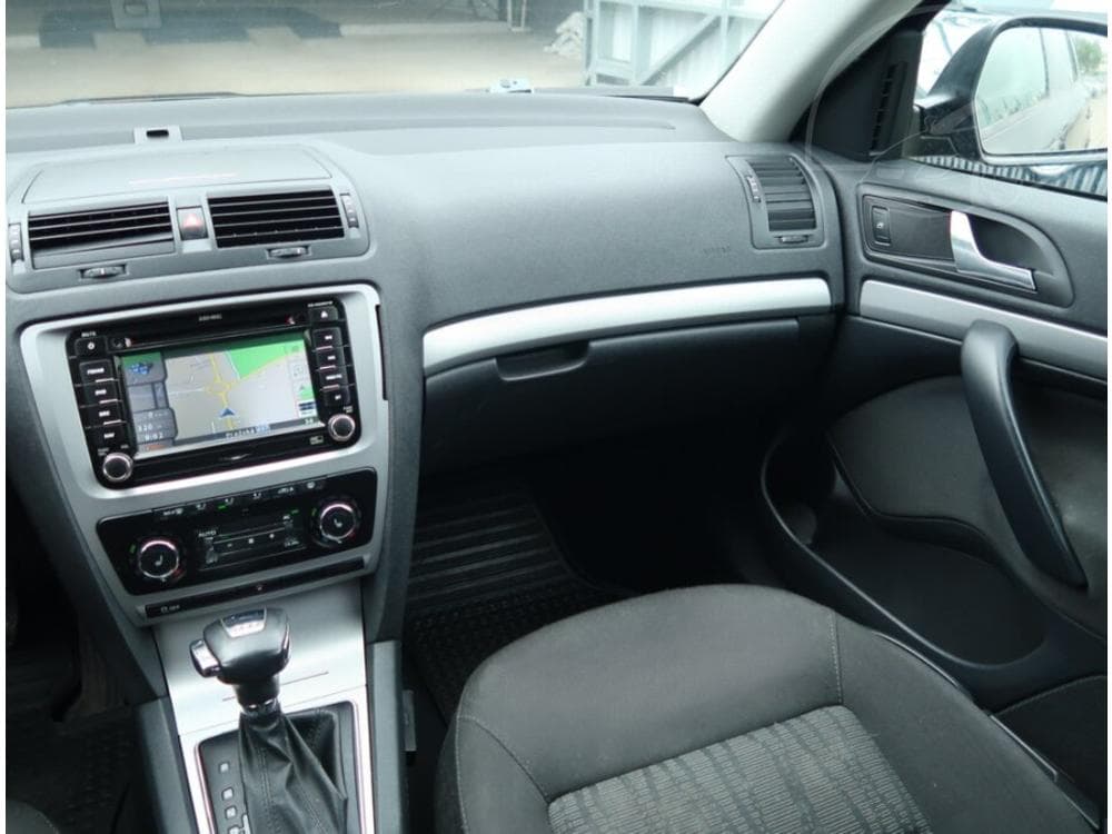 2011 Škoda OCTAVIA - 8