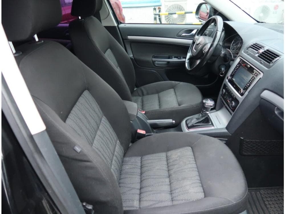 2011 Škoda OCTAVIA - 9