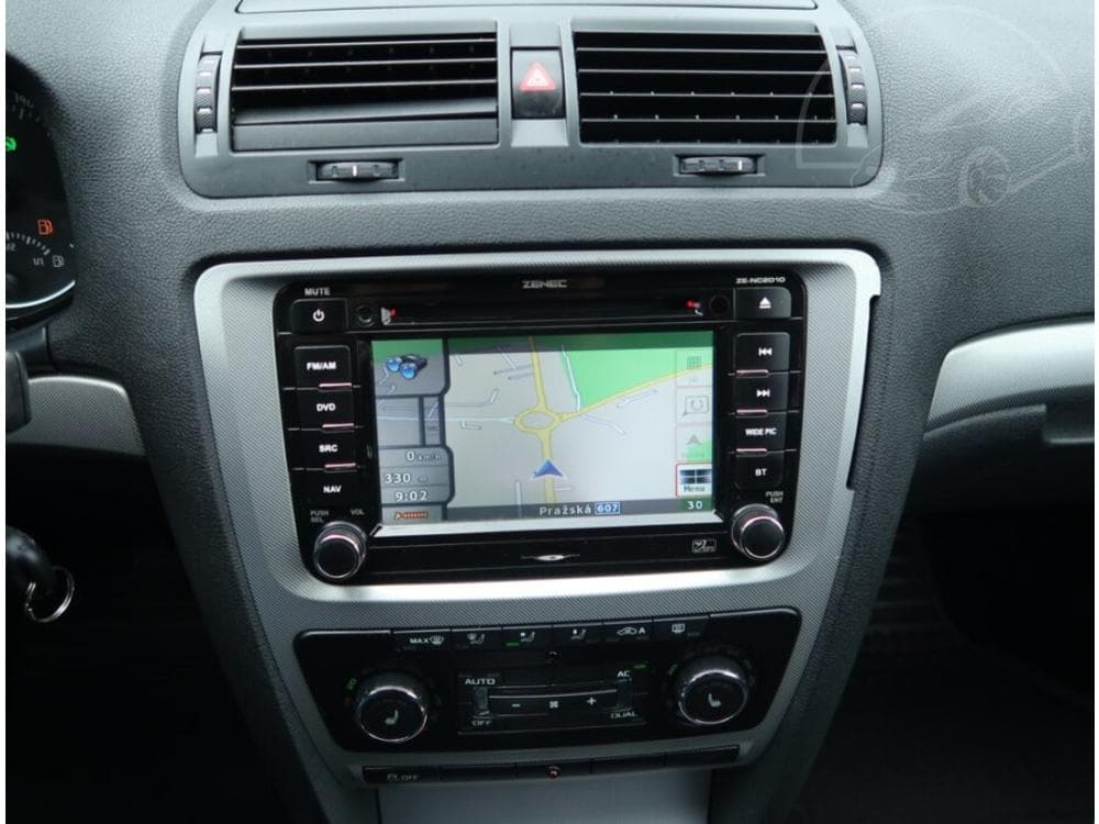 2011 Škoda OCTAVIA - 12