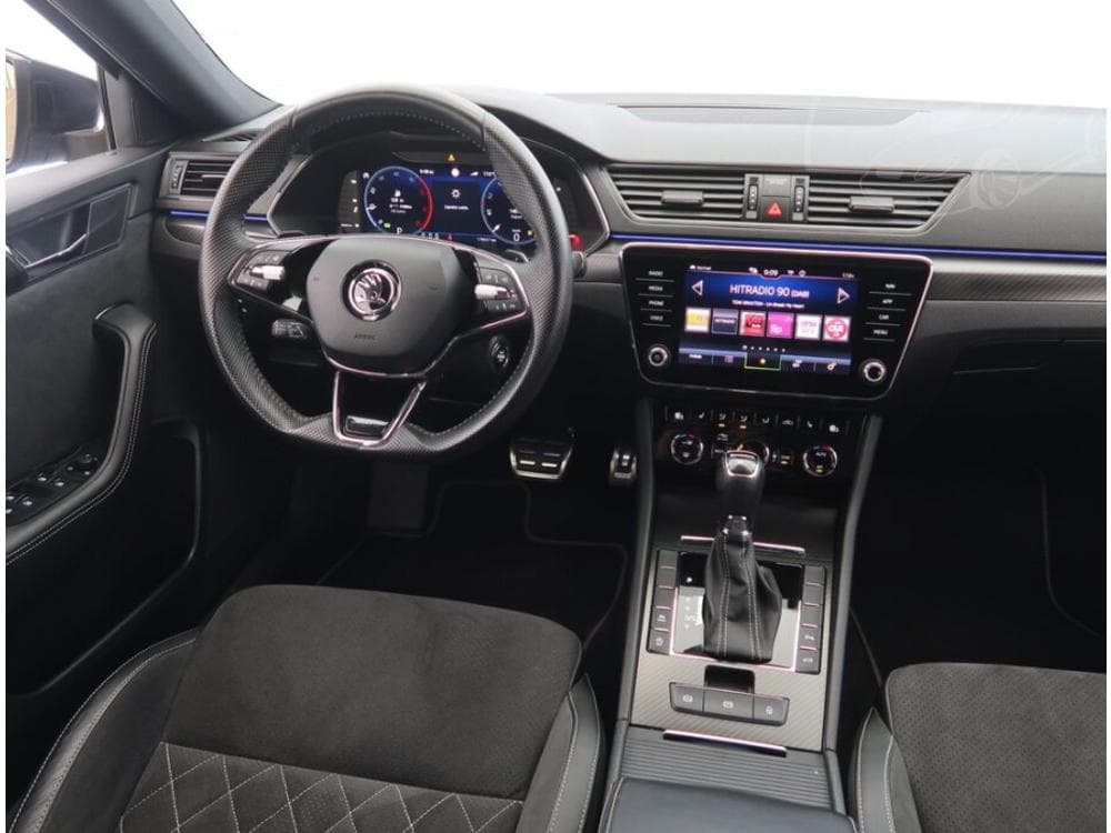 2022 Škoda SUPERB - 13