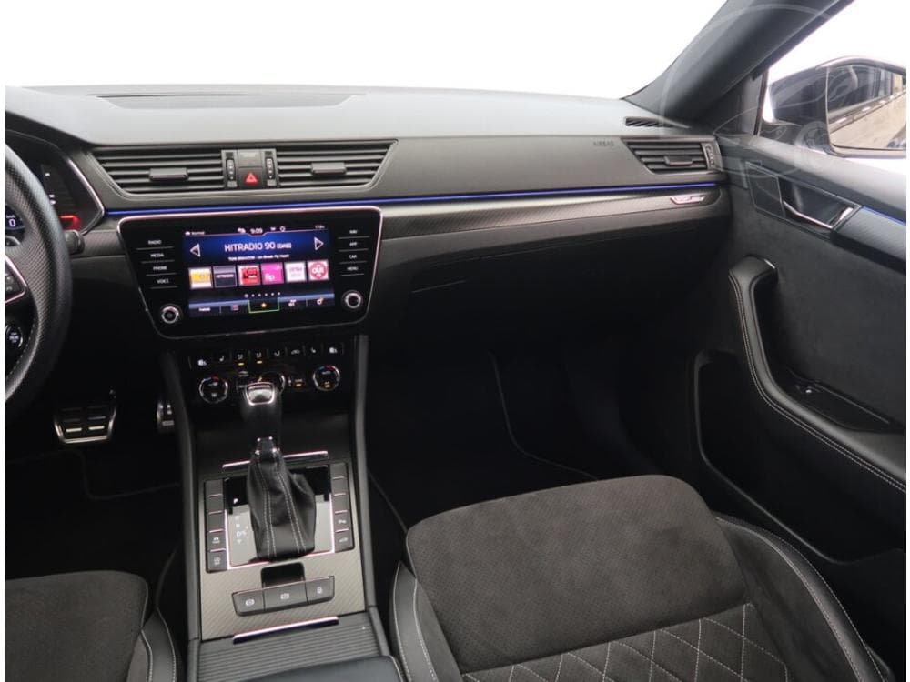 2022 Škoda SUPERB - 15