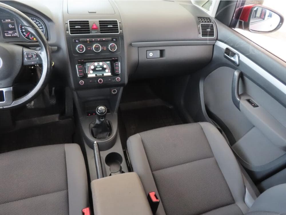 2012 Volkswagen TOURAN - 7