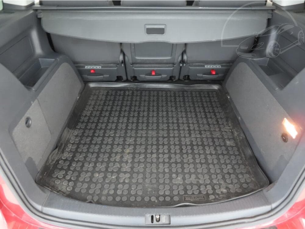 2012 Volkswagen TOURAN - 12