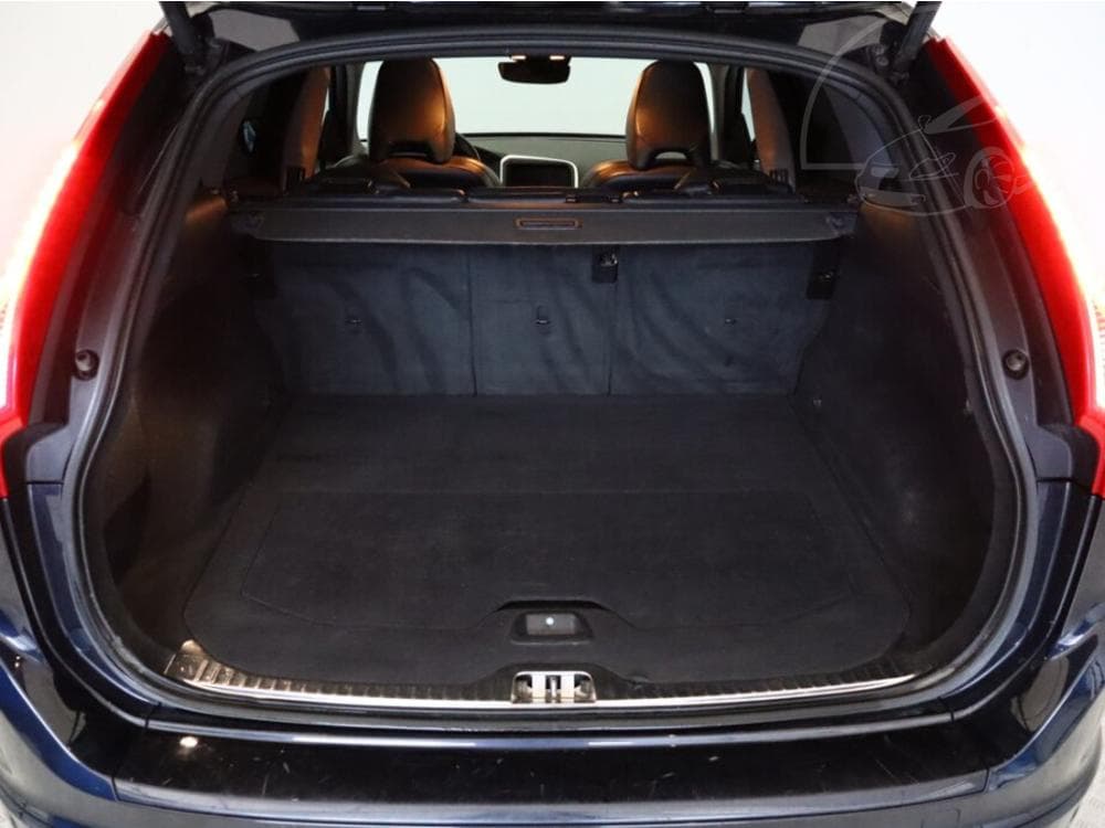 2017 Volvo XC60 - 12