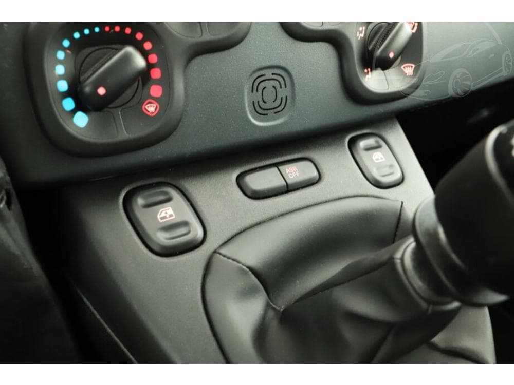 2024 Fiat PANDA - 37