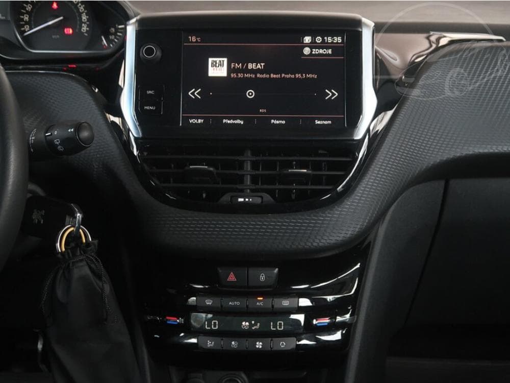 2018 Peugeot 2008 - 9