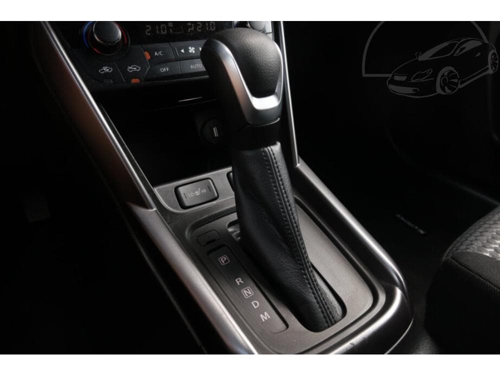 2024 Suzuki S-CROSS - 25