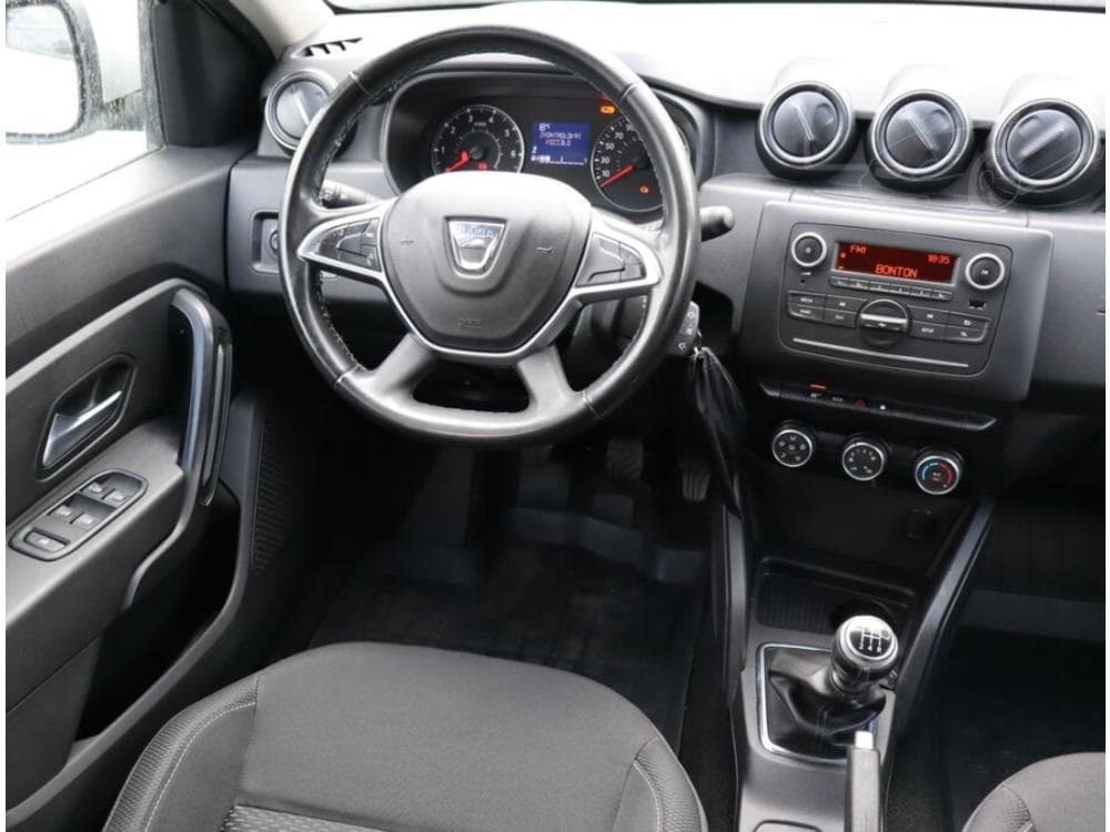 2020 Dacia DUSTER - 13