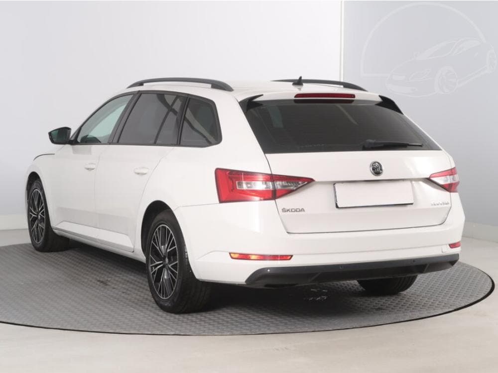 2016 Škoda SUPERB - 4