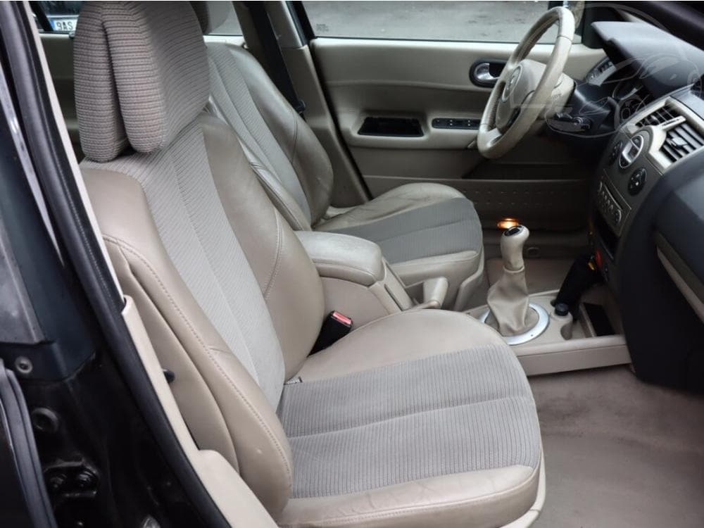 2006 Renault MEGANE - 7