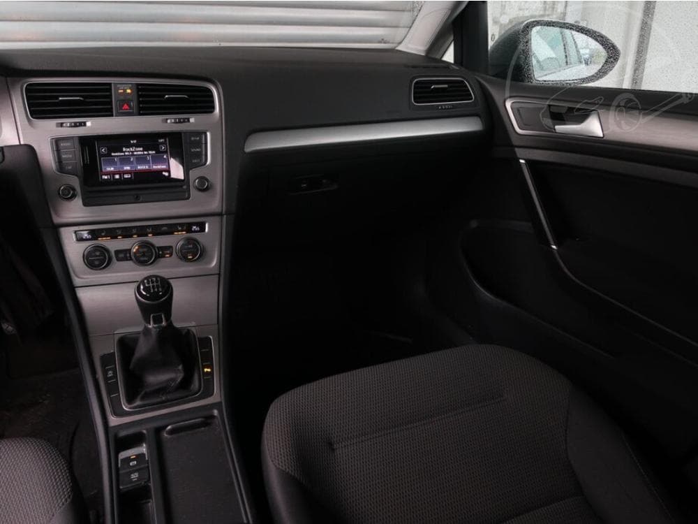2015 Volkswagen GOLF - 6