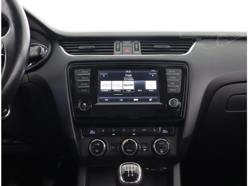 2015 Škoda OCTAVIA - 12