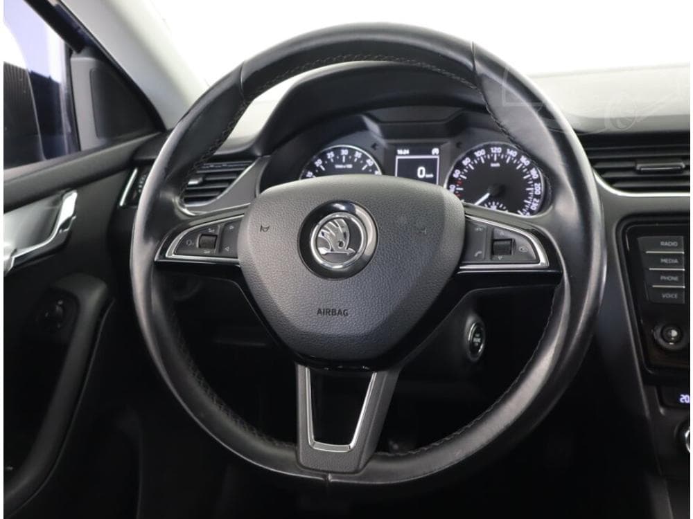 2015 Škoda OCTAVIA - 14