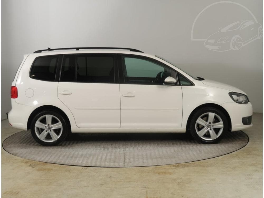 2011 Volkswagen TOURAN - 11