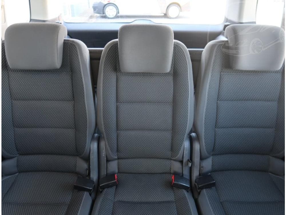 2011 Volkswagen TOURAN - 19