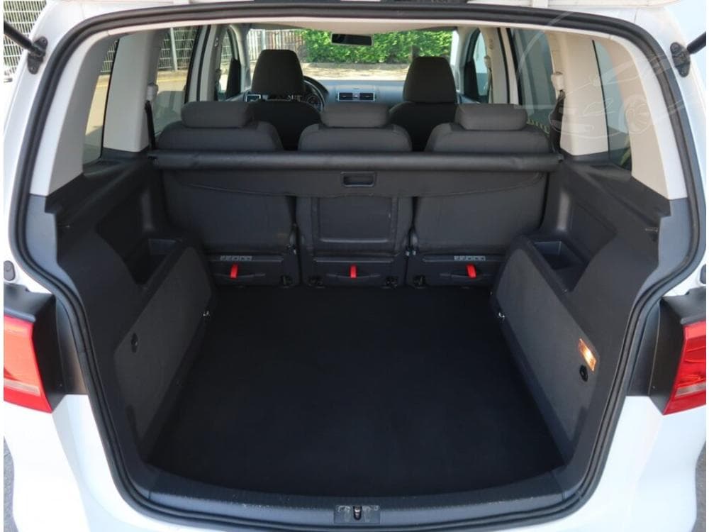 2011 Volkswagen TOURAN - 27