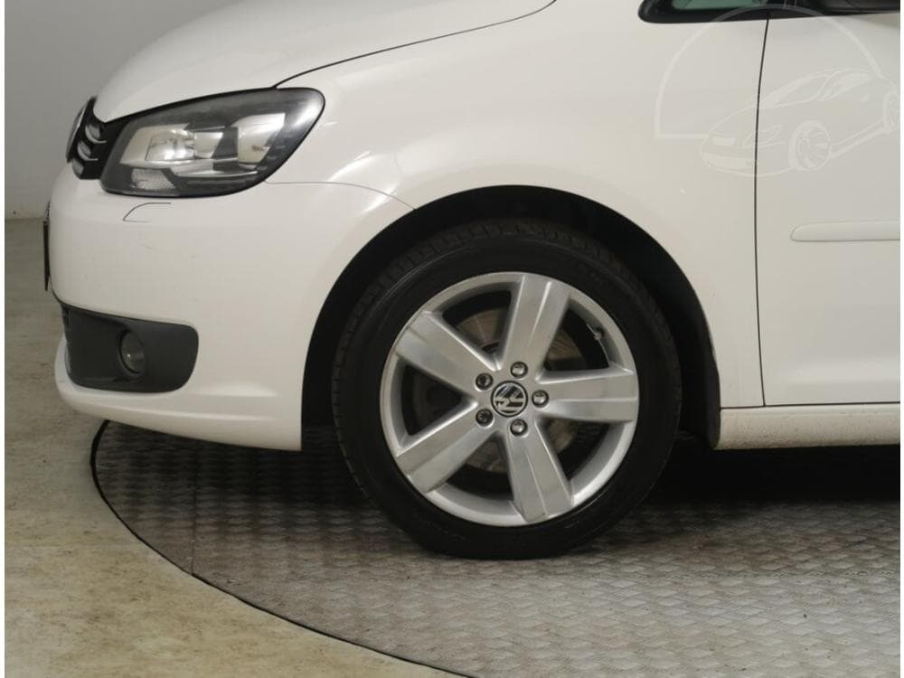 2011 Volkswagen TOURAN - 29