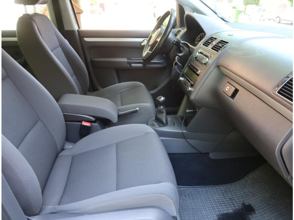 2011 Volkswagen TOURAN - 17