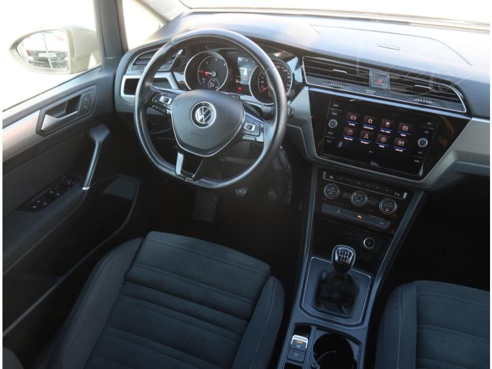2020 Volkswagen TOURAN - 7