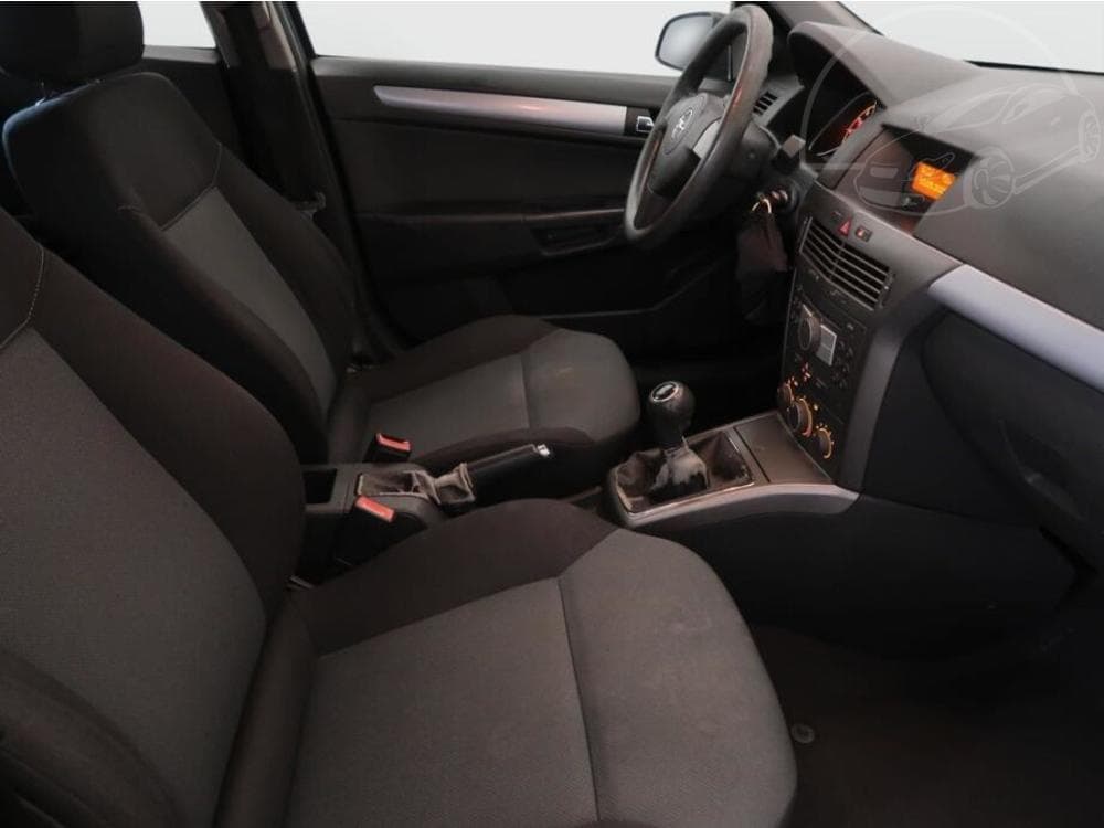 2005 Opel ASTRA - 9