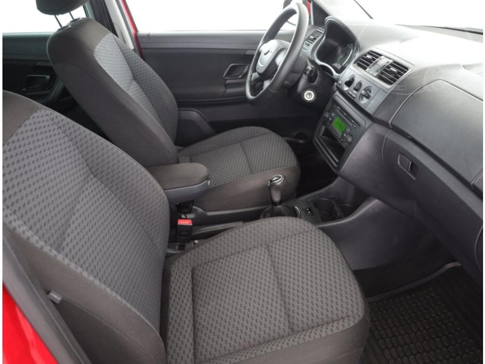 2012 Škoda FABIA - 7