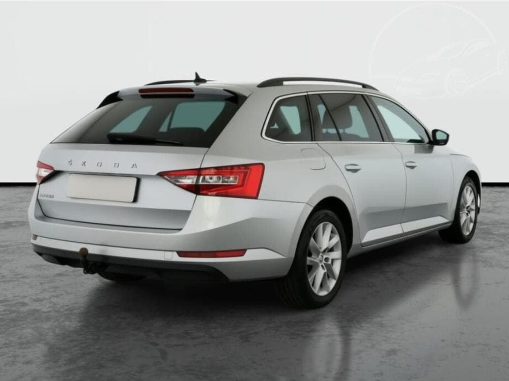 2020 Škoda SUPERB - 5