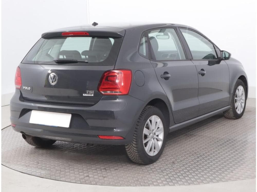 2014 Volkswagen POLO - 9