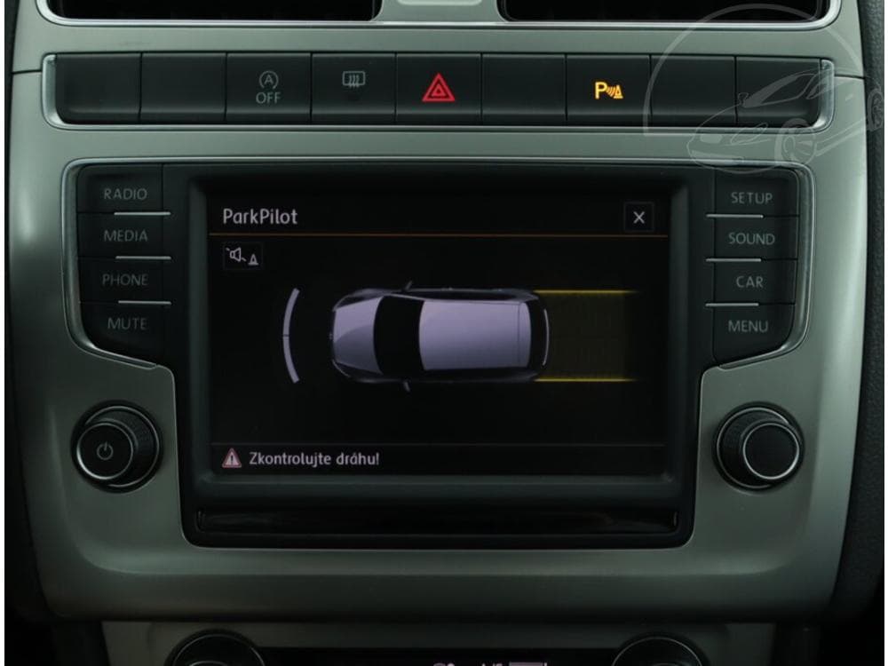 2014 Volkswagen POLO - 25