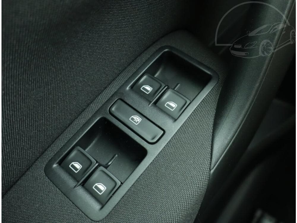 2014 Volkswagen POLO - 29