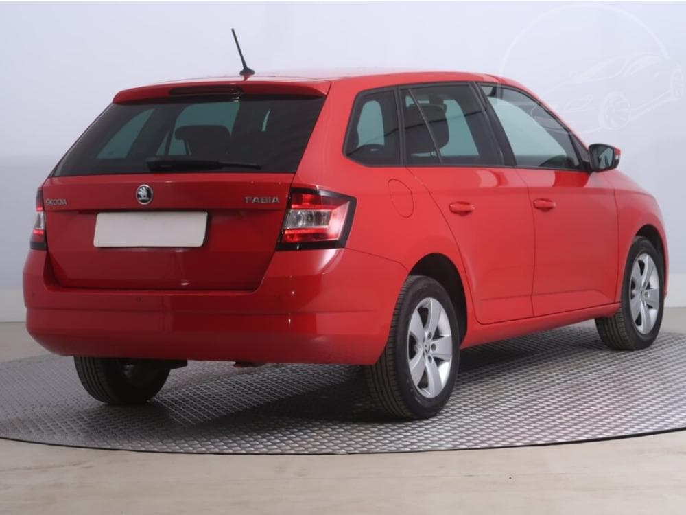 2015 Škoda FABIA - 5