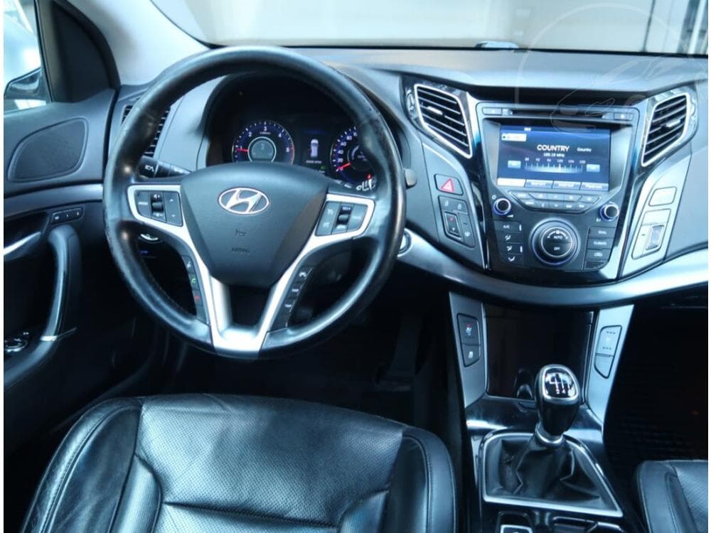 2013 Hyundai i40 - 13