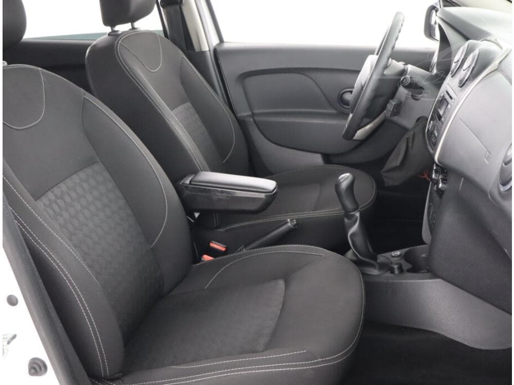 2016 Dacia LOGAN - 9
