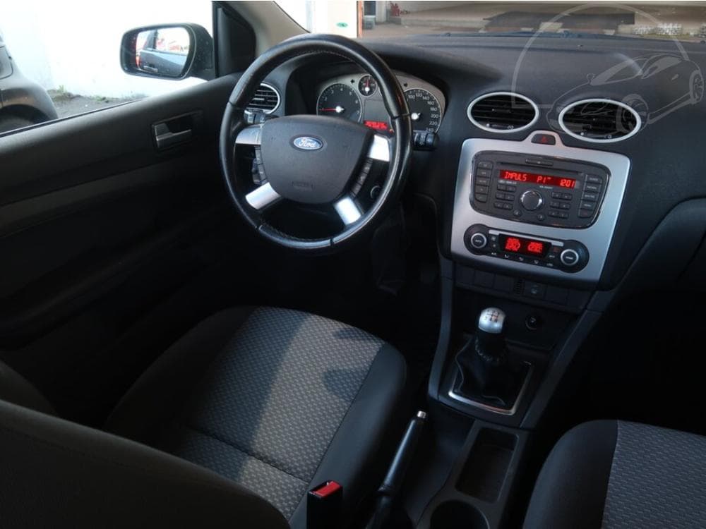 2008 Ford FOCUS - 19