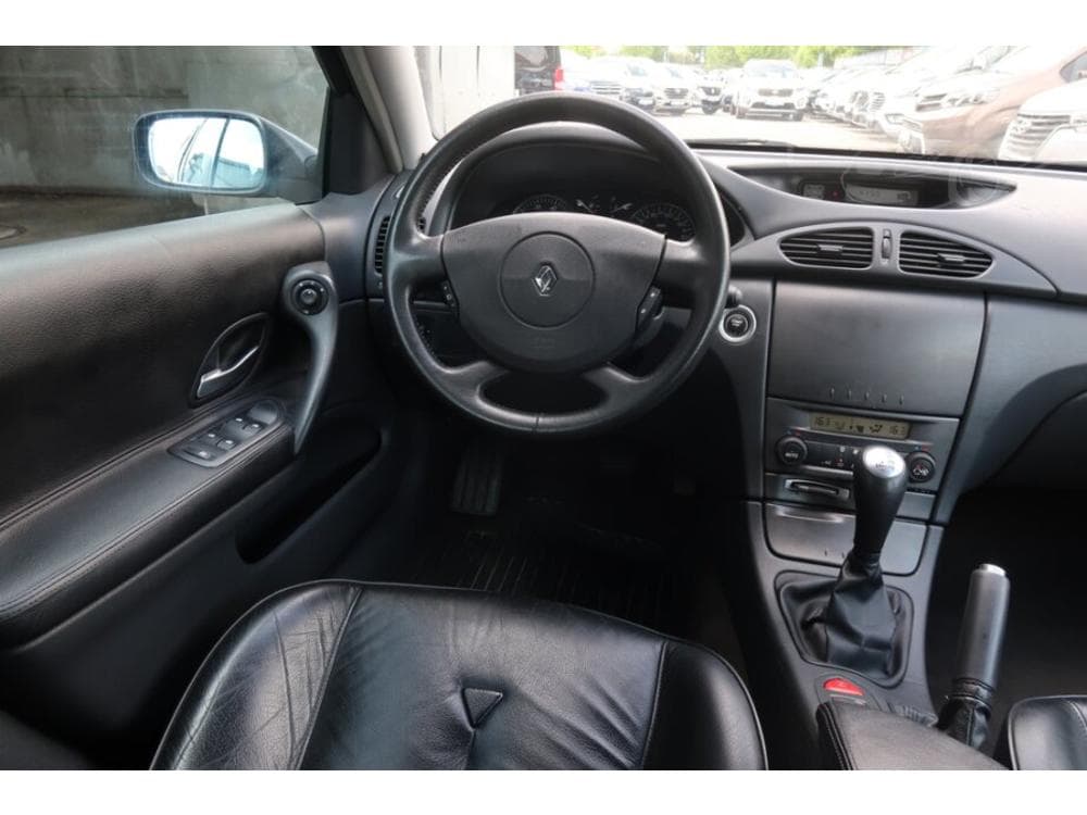 2004 Renault LAGUNA - 7