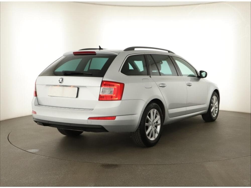 2016 Škoda OCTAVIA - 9