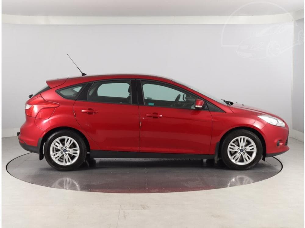 2012 Ford FOCUS - 11