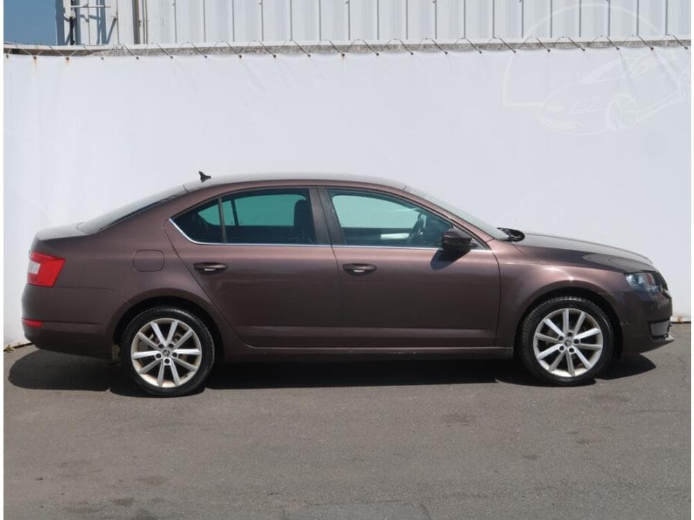 2014 Škoda OCTAVIA - 11