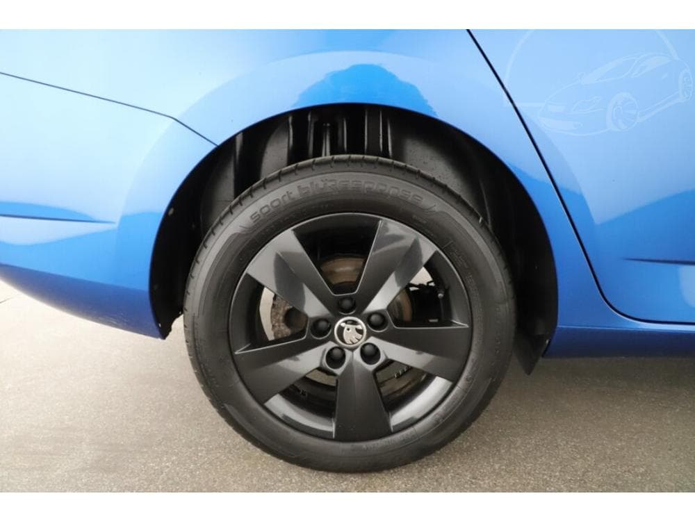 2021 Škoda FABIA - 12