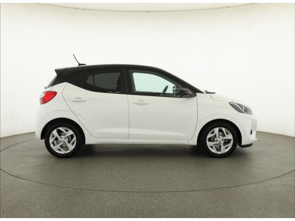 2022 Hyundai i10 - 6