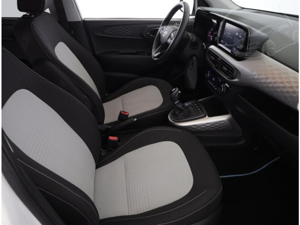 2022 Hyundai i10 - 7