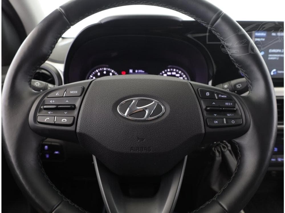2022 Hyundai i10 - 8