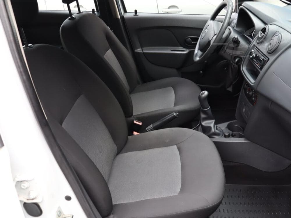 2015 Dacia SANDERO - 7