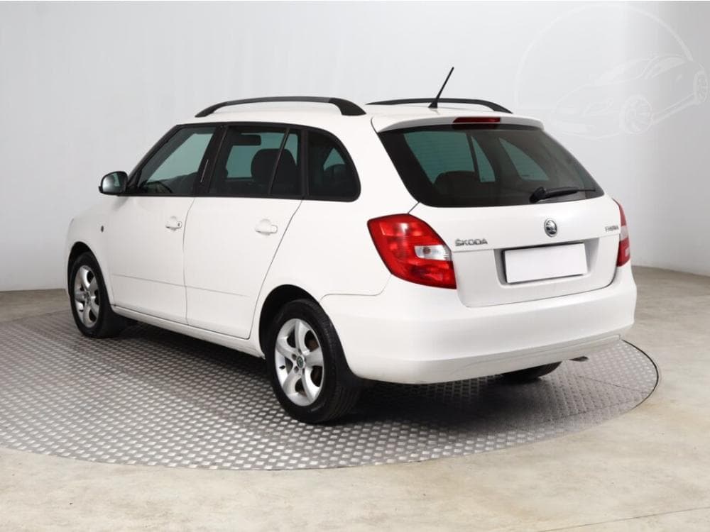 2014 Škoda FABIA - 4