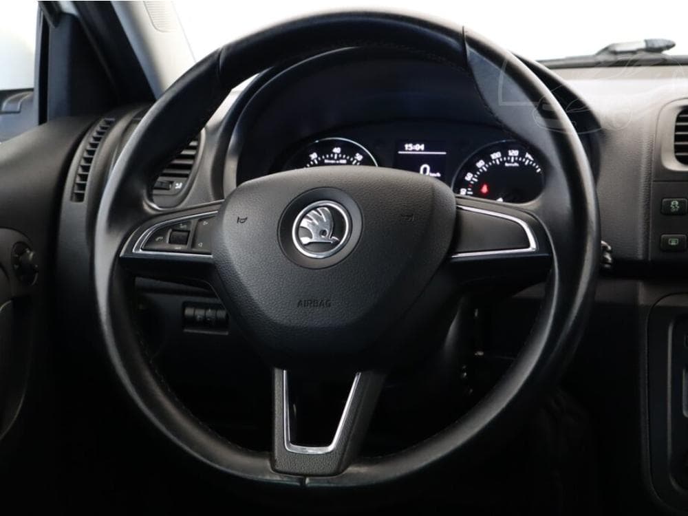 2014 Škoda FABIA - 12