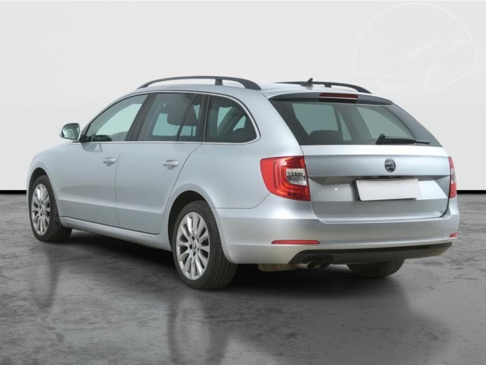 2014 Škoda SUPERB - 4